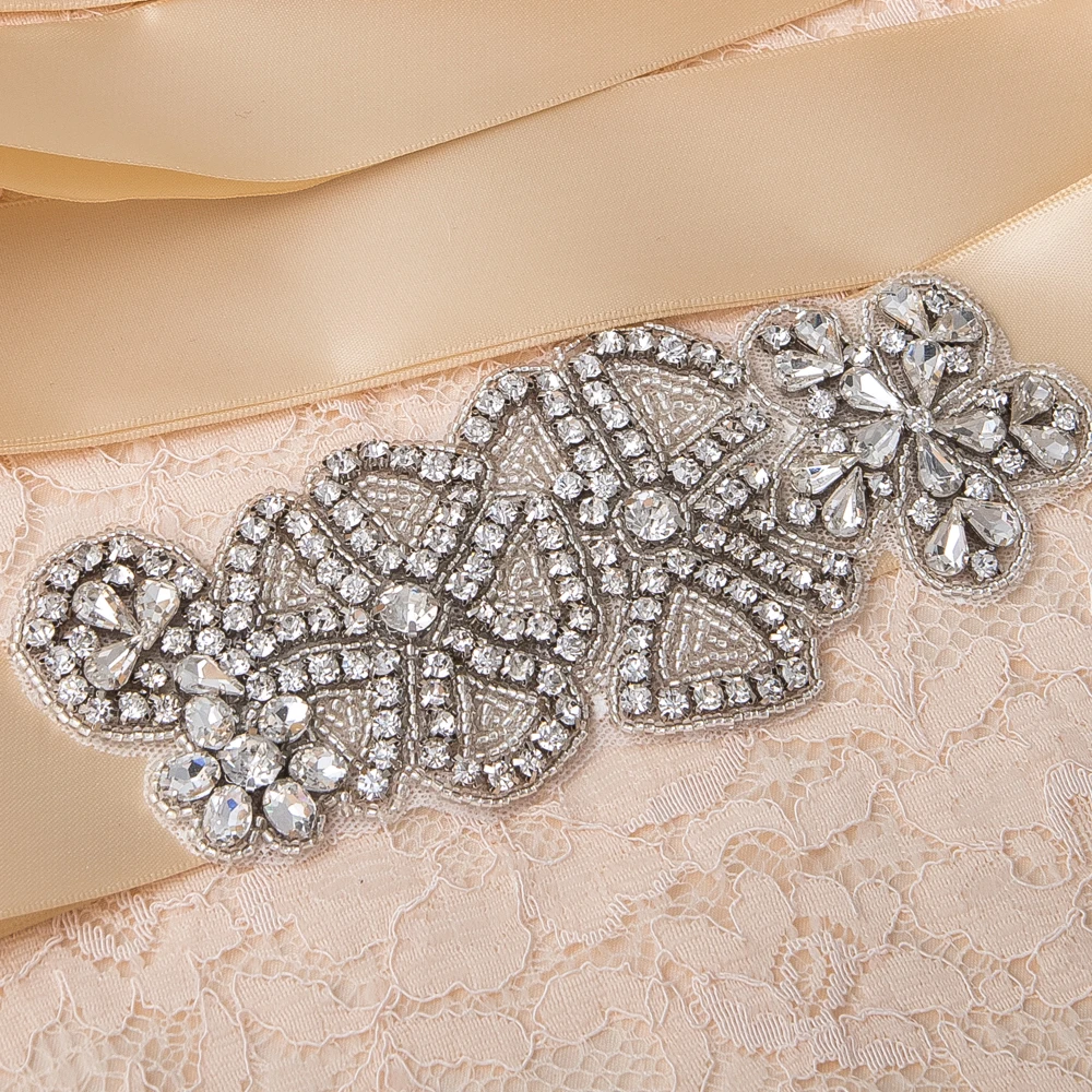 

TOPQUEEN S263 FREE SHIPPING New Design Pure Handmade Luxury Crystal Rhinestone Bridal Belt Charming Wedding Sashes
