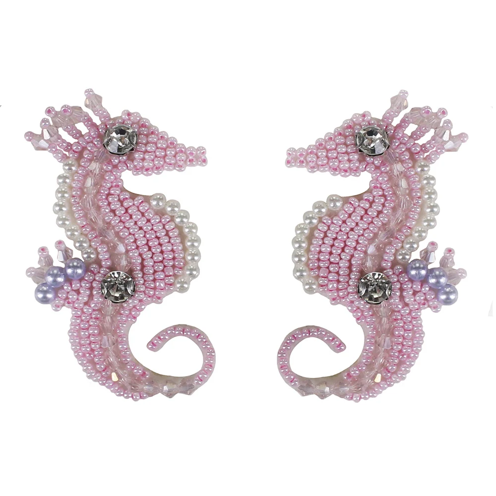 

10pairs Handmade Pink Beaded Diamond Sea Horse Patches Motif Badges for T-shirt Bags Garment Decorated Sewing Accessories TH895