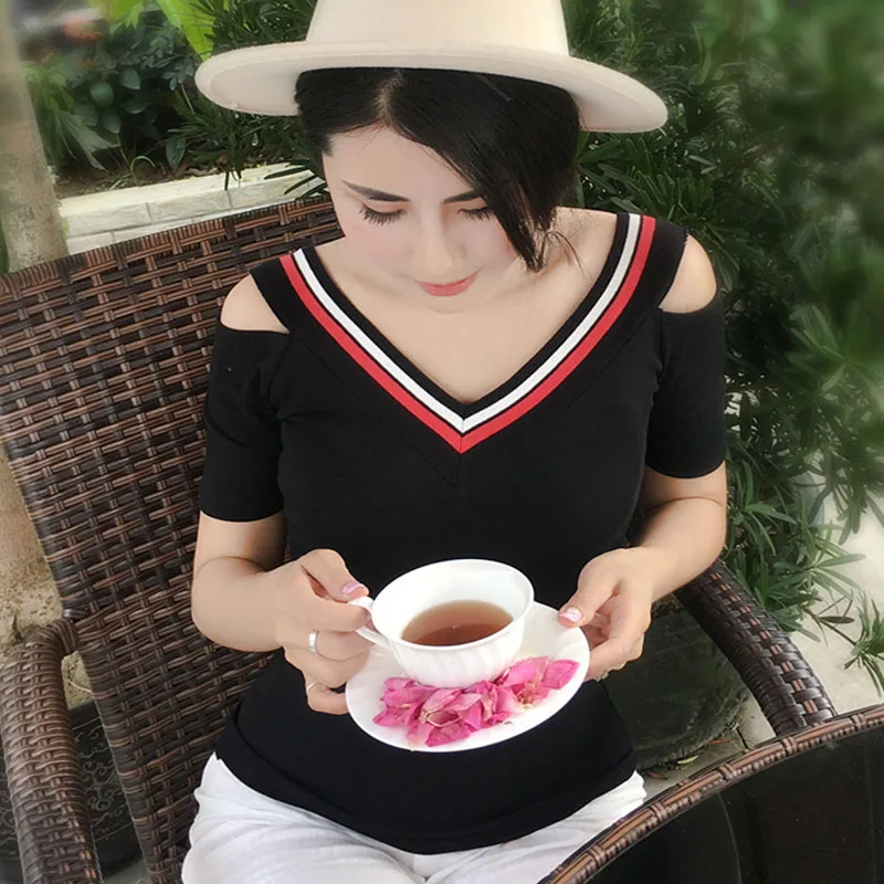 2018 مثير المنخفضة قطع الخامس الرقبة المحملة قميص فام القطن حمالة ضئيلة النساء قمم الصيف قصيرة الأكمام تي شيرت النقي قميص أبيض الإناث