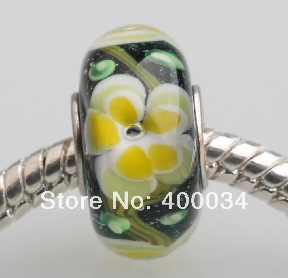 

Free Shipping Murano Glass Beads with Beautiful Flowers Fit for European Bracelets