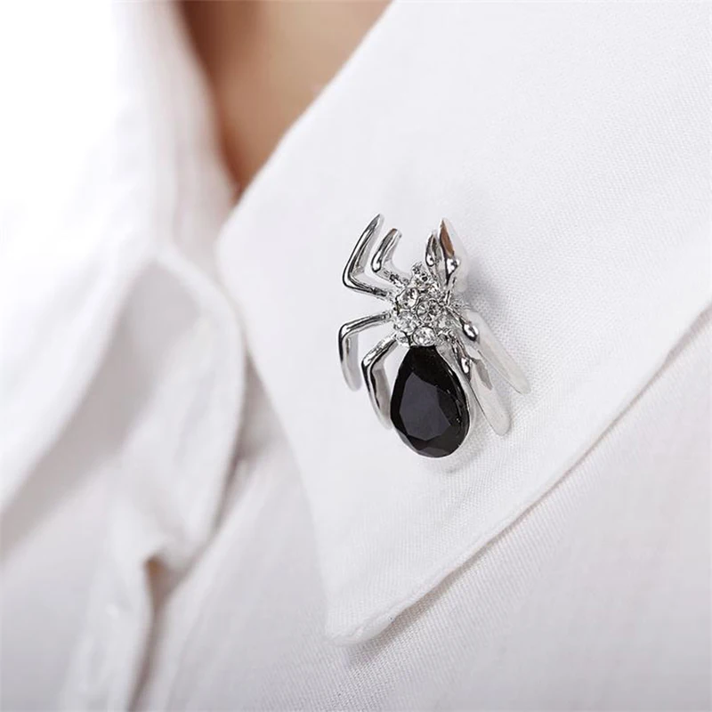 Брошь на пиджак женский. Прицепи брошь. Прицепи брошь. Застежка для броши из бисера. Прицепи брошь.