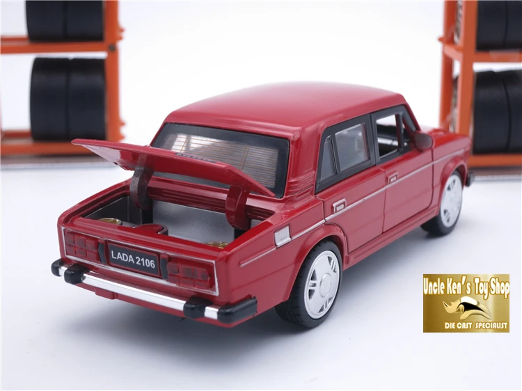  15CM Russia LADA 2106 Diecast Model Car Metal Car Kids Boys Gift Toys With Openable Door/Pull Back 