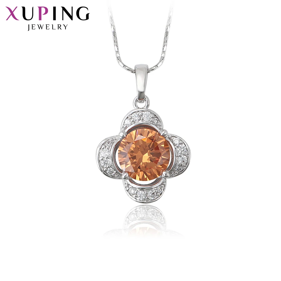 

Xuping Fashion Exquisite Sweet Little Fresh Flower Shape Necklace Lovers for Women Thanksgiving Jewelry Gifts S104-44986