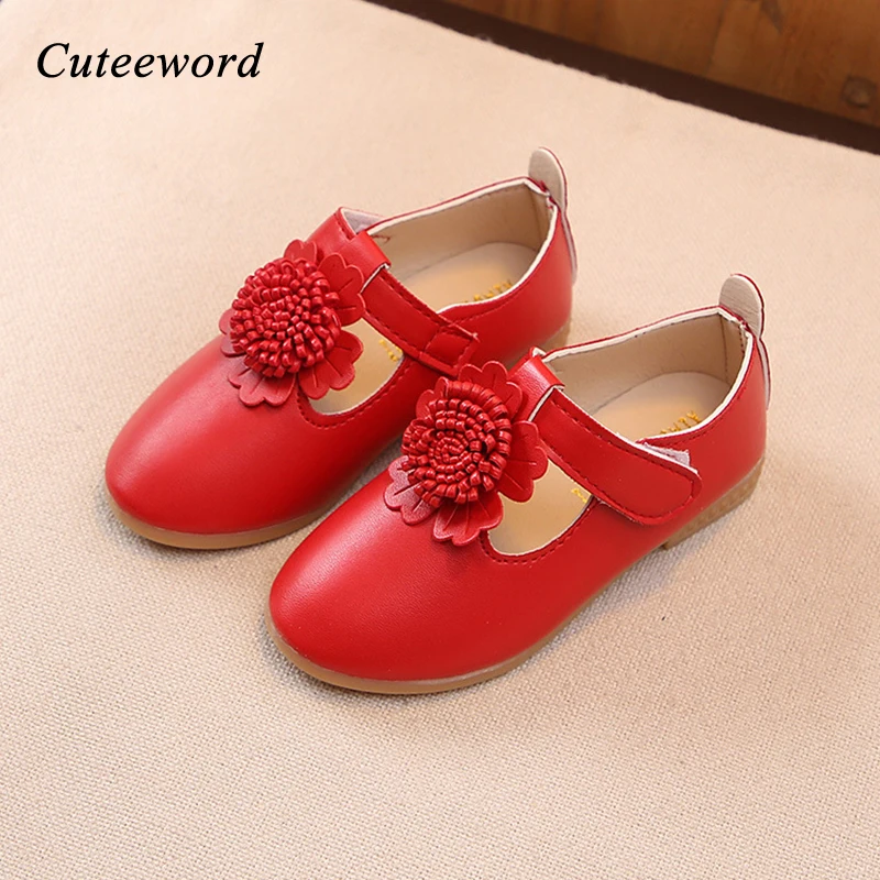 Girls shoes children princess shoes spring and autumn fashion flowers girls casual shoes soft bottom non-slip kids leather shoe Girls shoes children princess shoes spring and autumn fashion flowers girls casual shoes soft bottom non-slip kids leather shoe