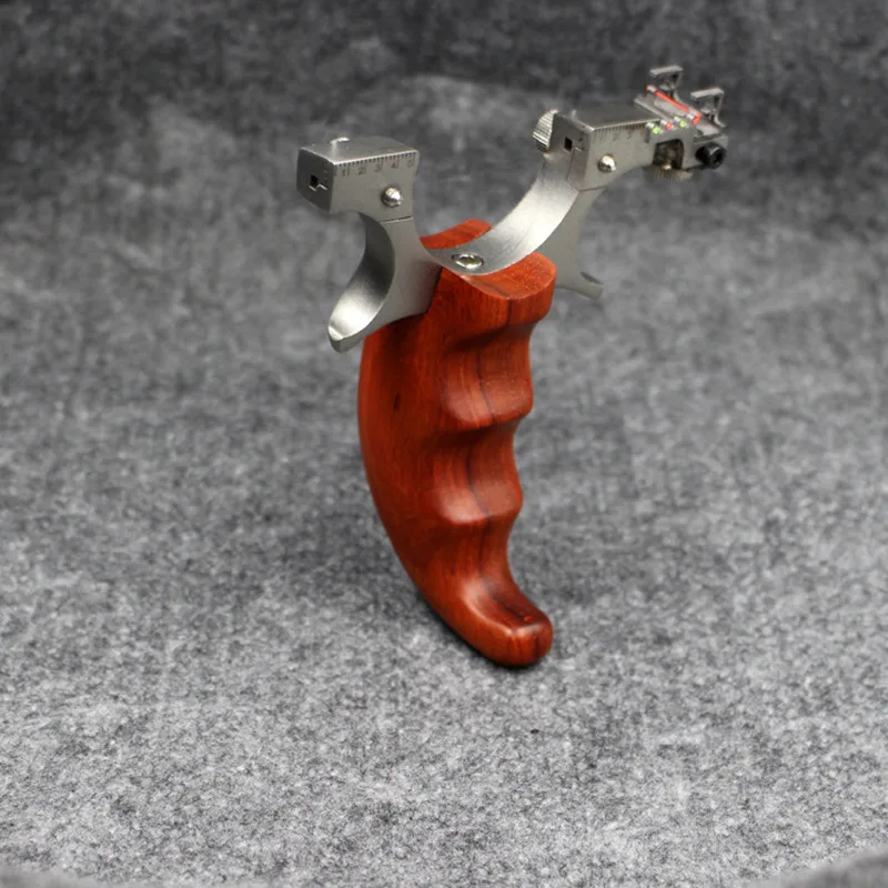 

Hunting Slingshot Stainless Steel Metal with Red Sandalwood Handle Outdoor Hunting Flat Rubber Band 2019 new