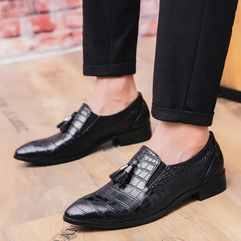 fashion snake skin leather shoes men luxury brand designer fish dress male footwear wedding italian brogue oxford shoes for men (11)