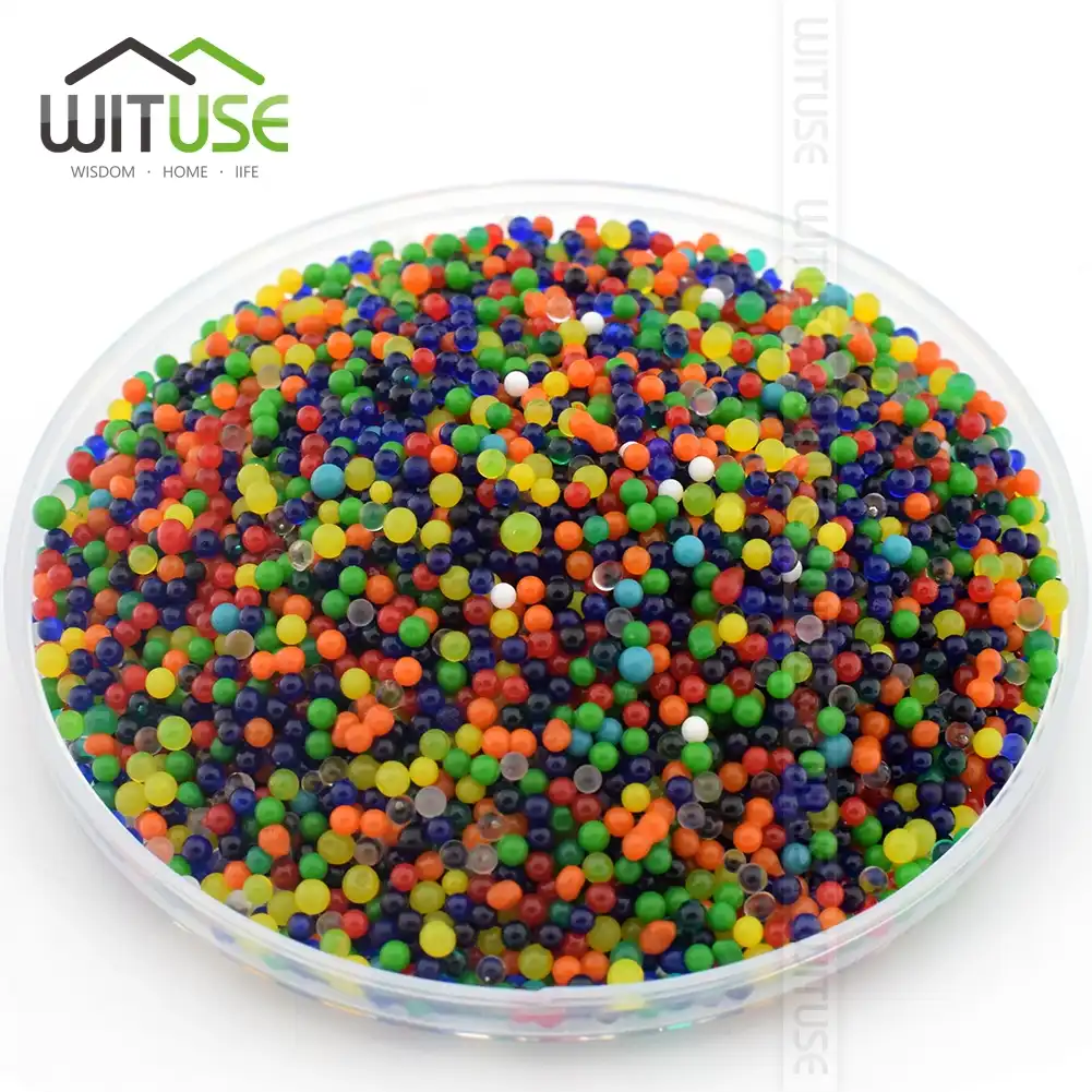 10000 plastic balls
