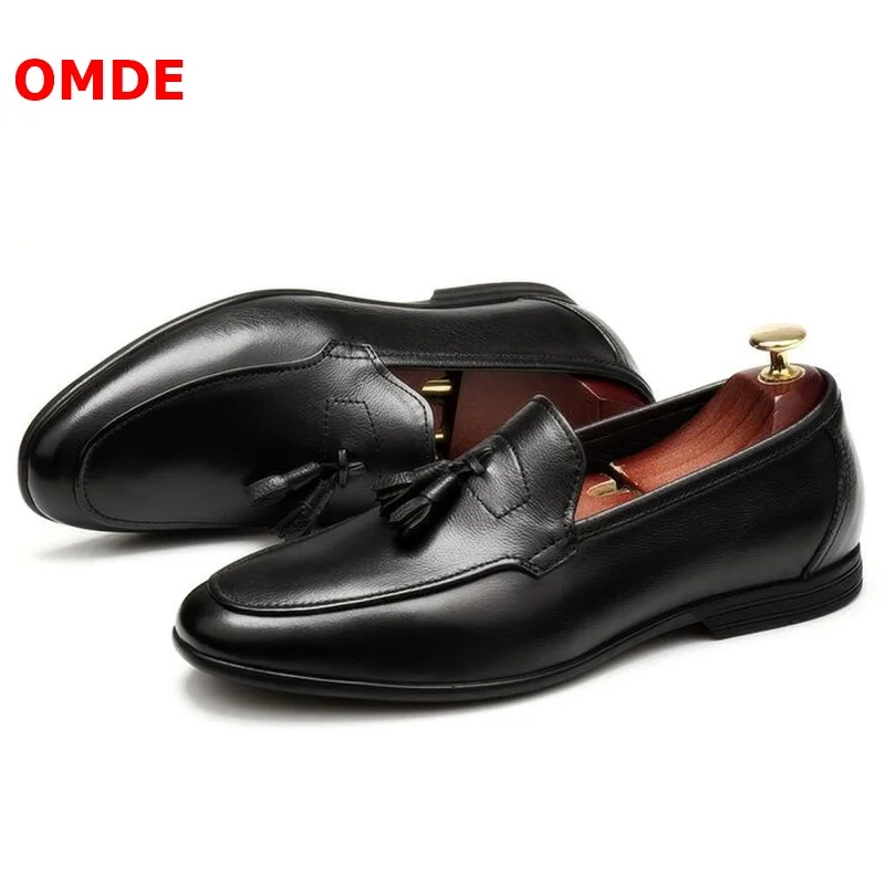 OMDE/итальянские Стильные лоферы с кисточками; Мужская обувь из натуральной кожи без застежки; модная повседневная обувь в деловом стиле; Мужская Свадебная обувь ручной работы