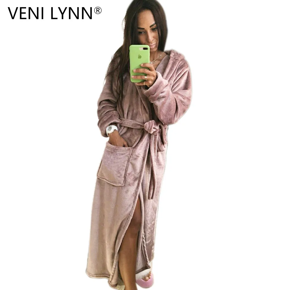 VENI-LYNN-Logo