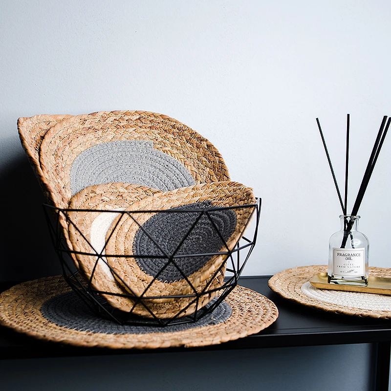 الإبداعية تحديد الموقع ألياف البوليستر القطن طاولة طعام العزل جولة المفارش كوستر الكتان منصات الجدول عاء الحصير المنزل ديكور