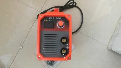 Горячая HUFENG сварщик IGBT портативный сварочный инвертор MMA дуговой ZX7-200 сварочный аппарат