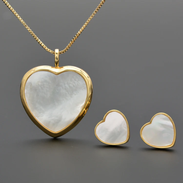 

Natural Shell Love Jewelry 18k Gold Necklace Earring Set and Black Gold Necklace Earrings Jewelry Set Cute Fashion Fit Woman