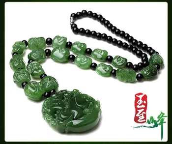 

Xinjiang and Nephrite Jasper overlord Pixiu pendant natural Jade male 18 buddha necklace Pendant with certificate