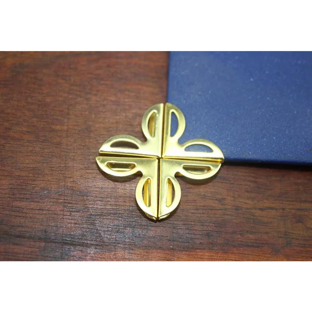 Hollow-Corner-Gold-Color-Book-Scrapbooking-Album-Menu-Folder-Corner-Protectors-17mm-Fit-3mm-Thickness-Book.jpg_640x640