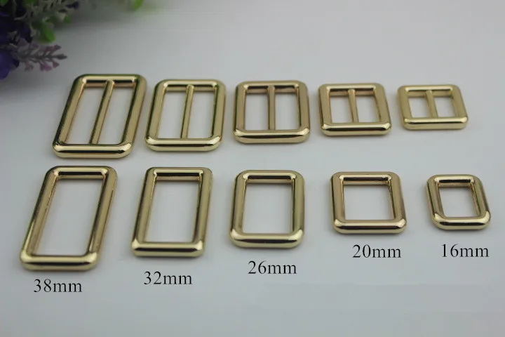 3761422421_1650373796