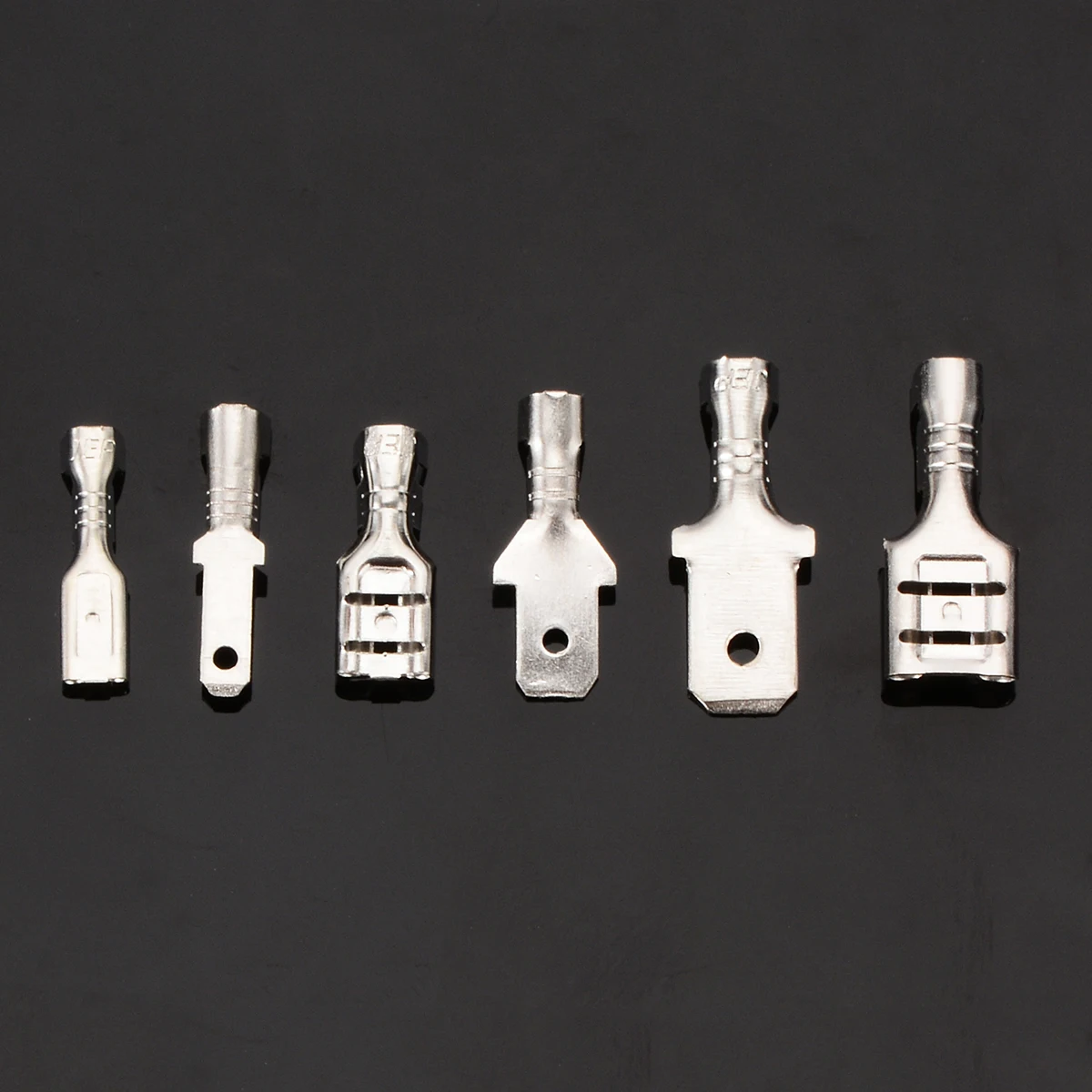 270pcs 2.8mm 4.8mm 6.3mm Male / Female Crimp Spade Terminals With Transparent Insulating Sleeves