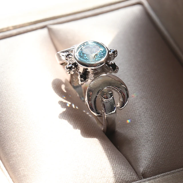 Vintage moon ring deals