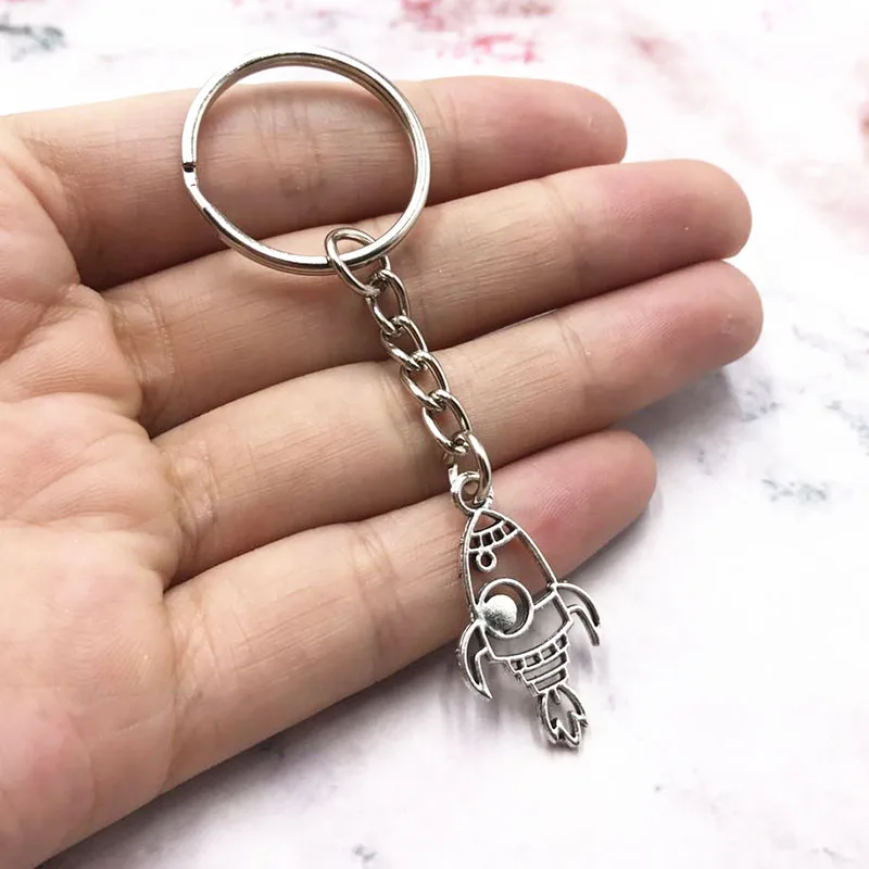 

New Mini Alloy Punk Rockets Keychain Bag Charm Woman Men Kids Key Ring Key Holder Gift Car Backpack Key Chain Jewelry Gifts