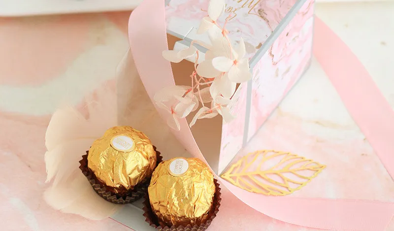100 шт., розовая Свадебная коробка для конфет, квадратная Подарочная коробка с лентой, свадебные подарочные коробки для детского душа, вечерние и праздничные принадлежности