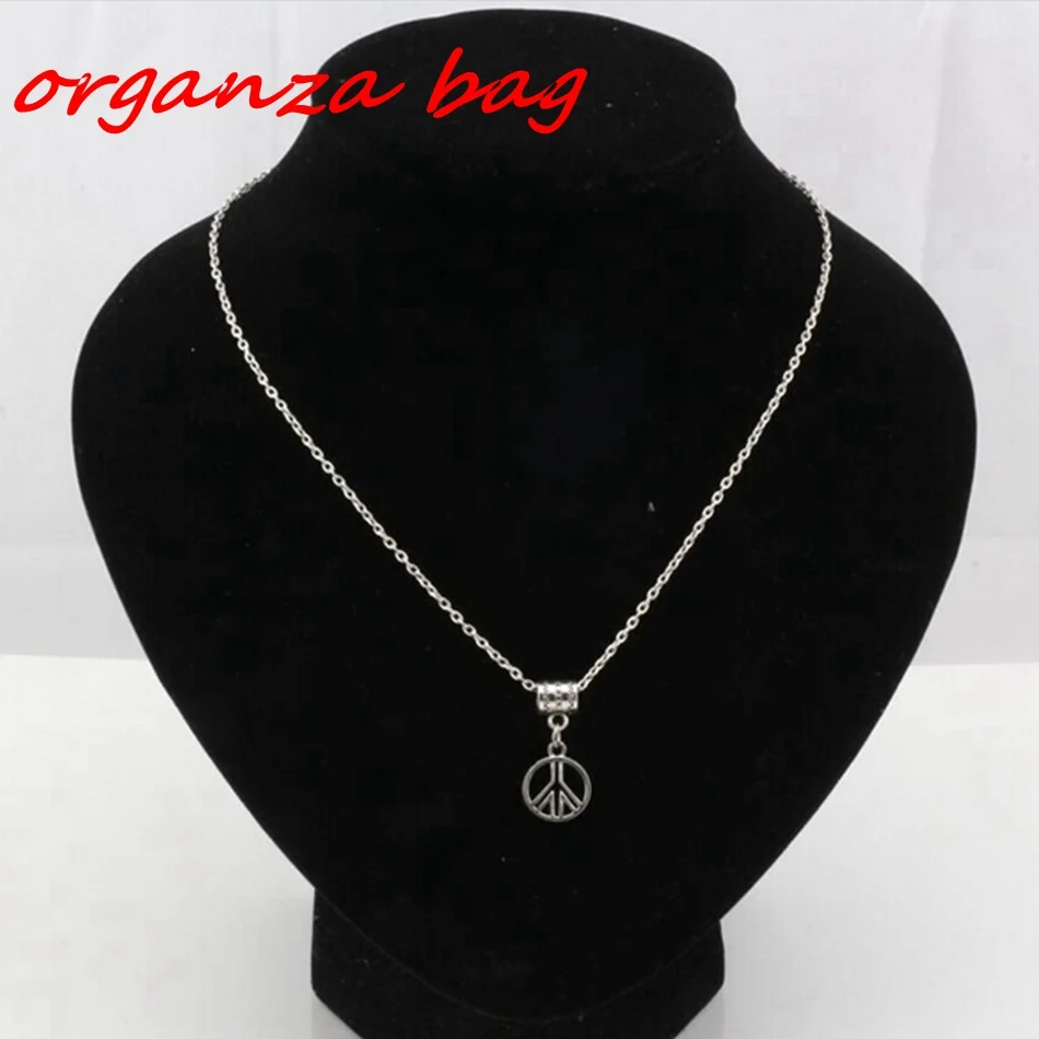 

Hot ! 1pcs Europe and America Simple Antique silver Alloy Round Peace mark Pendant Necklace Chain length 46cm nm548