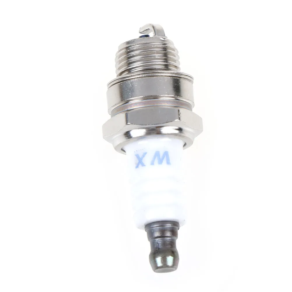 1pcs new L7T Chainsaw spare parts and Brush cutter Spark plug