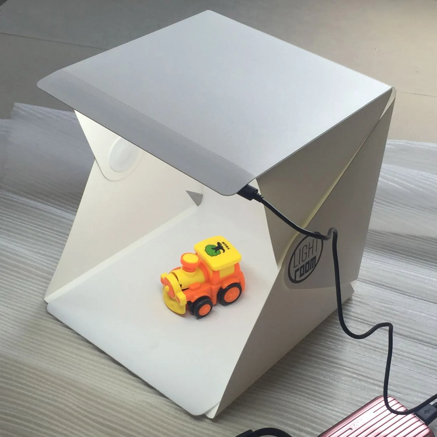 

Gosear Foldable Lightbox Light box Mini LED Photo Studio Shooting Photography Light Box Tent with 2PCS Backdrops Micro USB Cable
