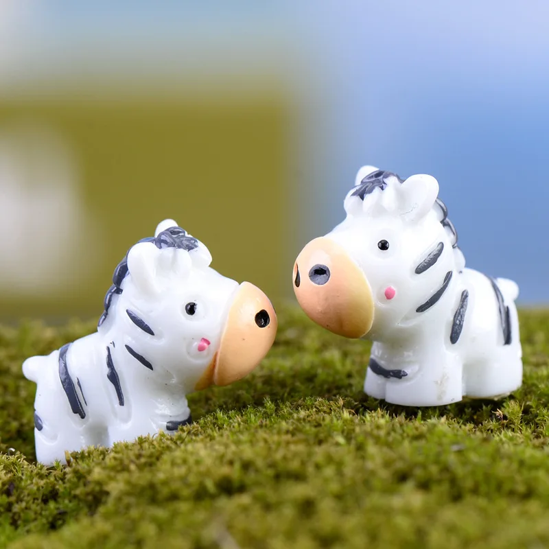 2Pcs Mini Cute Zebra Resin Craft Home Decoration Miniature Artificial