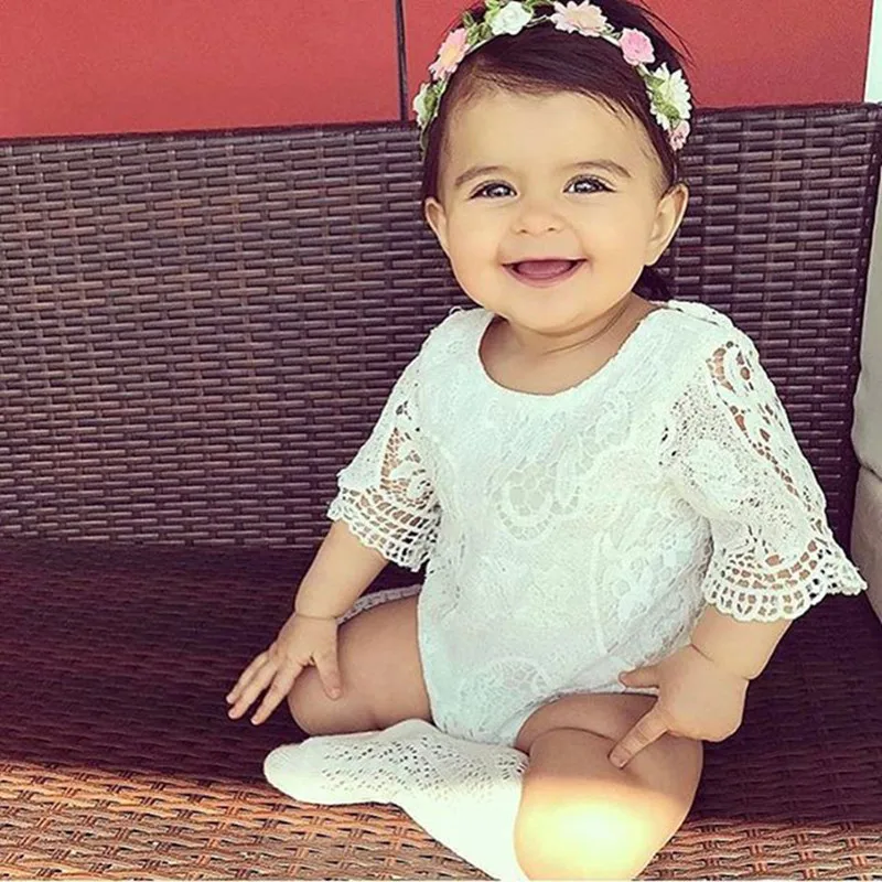 

2019 Newborn Baby Newborn Jumpsuits Soft Lace Bat Sleeves One-piece Dress Bodysuit Clothing Baby Clothing Girls Dresses