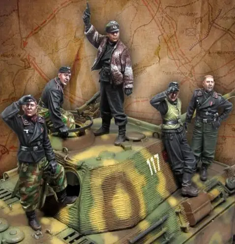 1/35 Resin Figure WW2 German Tank Crew 5pcs/set Model Kits