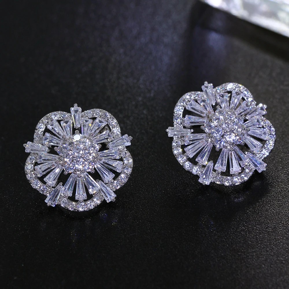 round stud earrings (10)