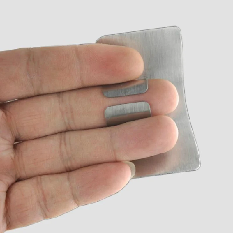 Top-quality-Free-shipping-Kitchen-Cooking-Tools-Stainless-Steel-Finger-Hand-Protector-Personalized-Design-Chop-Safe (4)