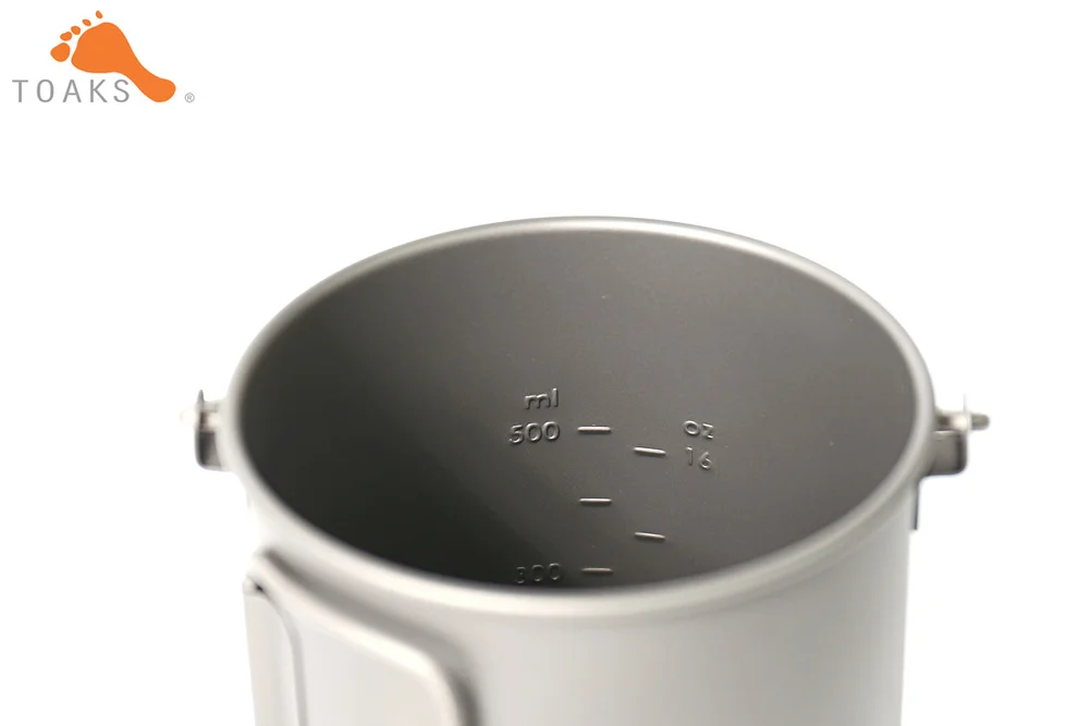TOAKS POT-750-BH olla de titanio al aire libre Camping colgar utensilios de cocina con mango de la fianza fácil de llevar 750 ml 110g