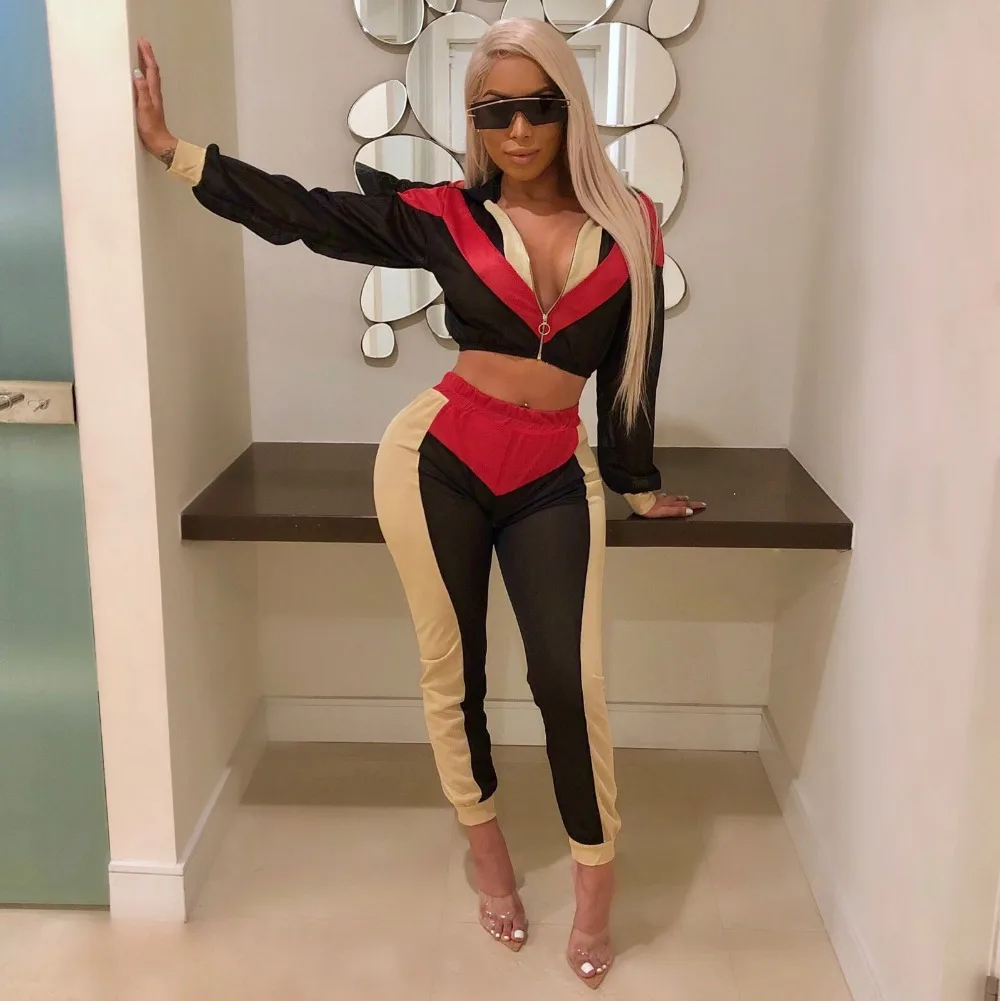 7 -  -  -  -  -  (3) -  -  - 