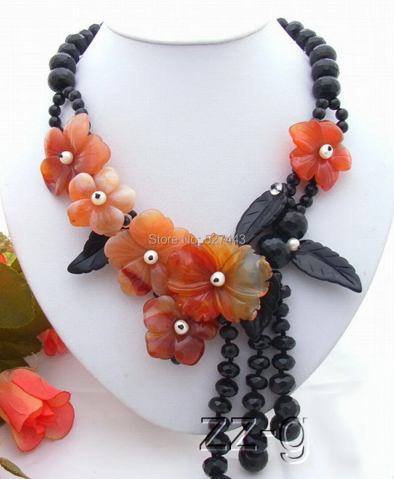 

Wholesale free shipping >>>>>>19" Onyx&Carnelian Flower Necklace