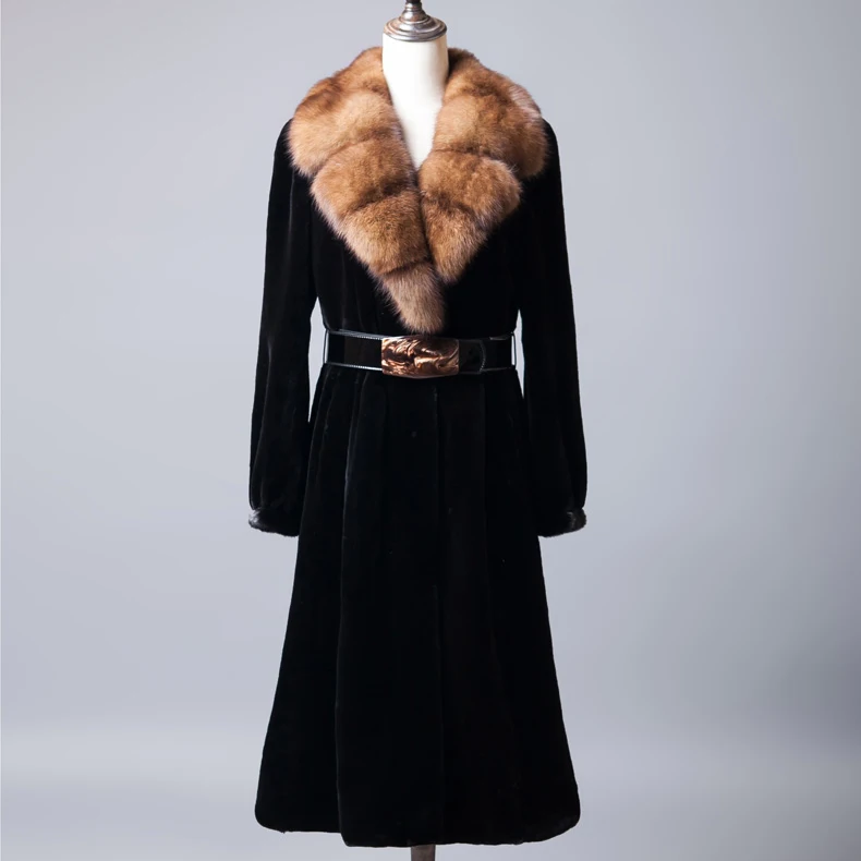 Cuir Les New De Phoenix Réel Col Chinchilla Luxe Femmes Russie Manteaux Fourrure Pour Véritable Martre Vison Manteau En qfxw4RU1I