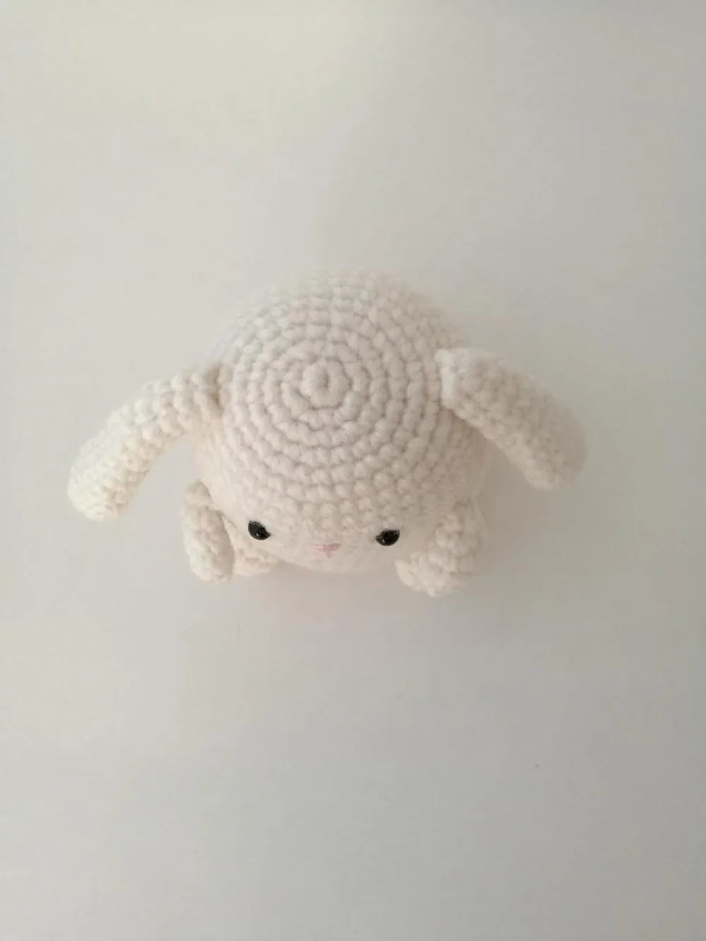 Игрушки для вязания крючком зайчик амигуруми Номер модели KO0031