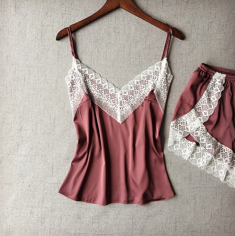 8901971599_1929359744