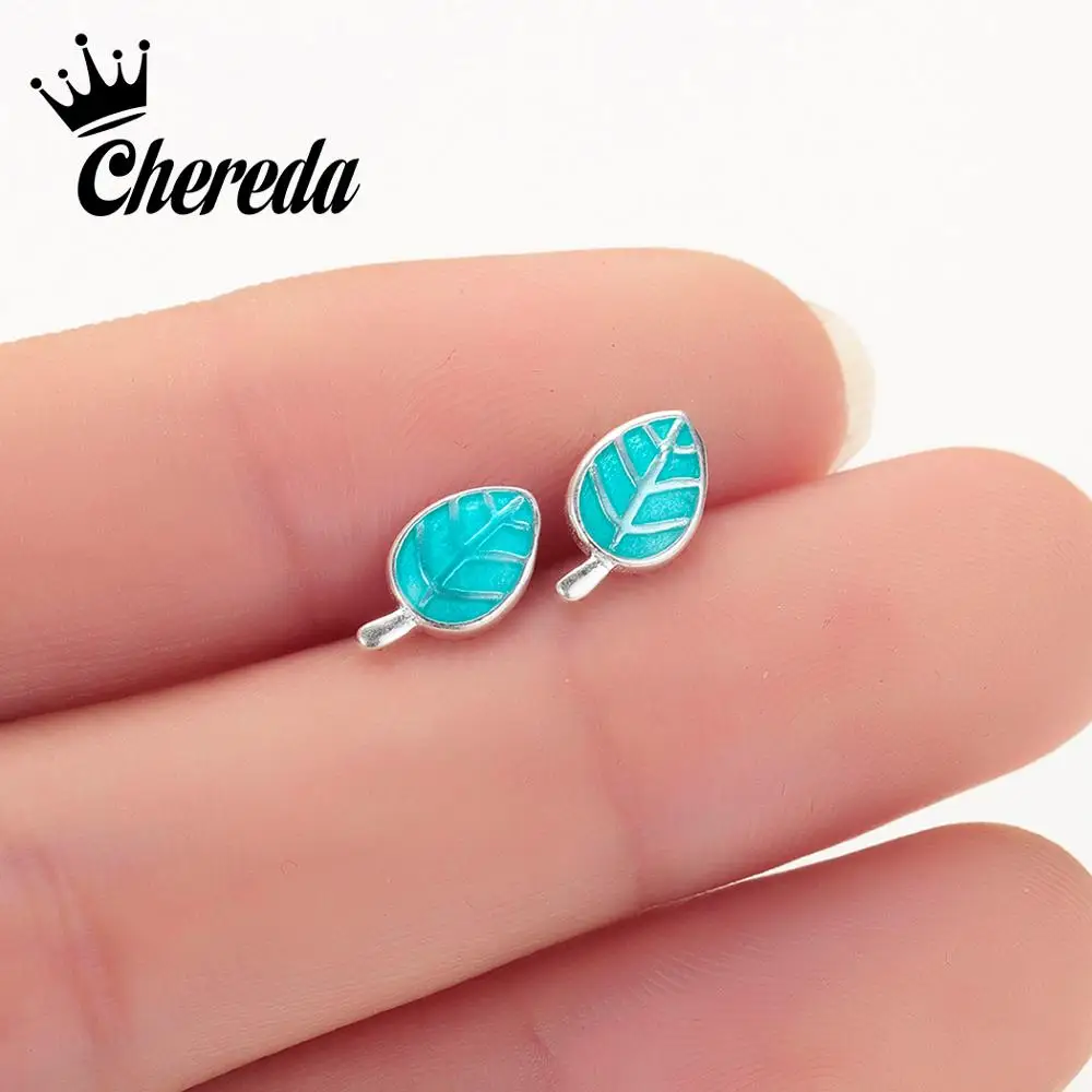 

Chereda Delicate Leaf Tiny Stud Earring Minimalist Korean Style Silver Earrings Trendy Jewelry