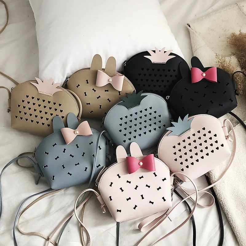 

Female Hollow Out Crossbody Bags For Women 2019 Quality PU Leather Luxury Handbags Designer Ladies Bow Shoulder Messenger Bag