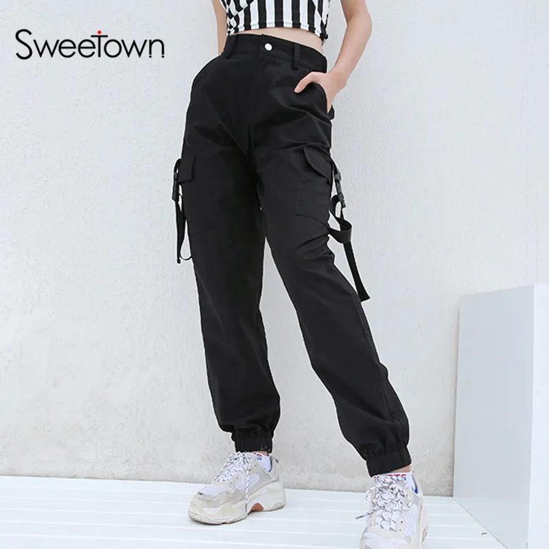 Cena Sweetown Plus rozmiar Harajuku Cargo spodnie damskie czarne wysokiej talii Pantalon Bomber Femme Street Style damskie spodnie dresowe do biegania
