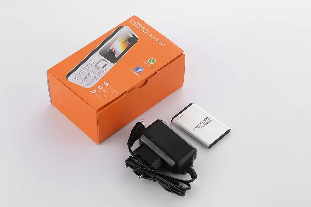 Оригинальный SERVO V8210 телефон с двумя sim-картами 1,77 дюймов GPRS Вибрация FM Bluetooth низкий уровень радиации сотовые телефоны