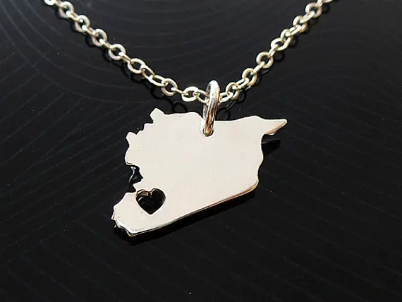 Asian Country Map Syria Necklace Charm Pendant Syrians Pride I Heart Love Capital of Syria Damascus City Necklaces for Souvenir Gift