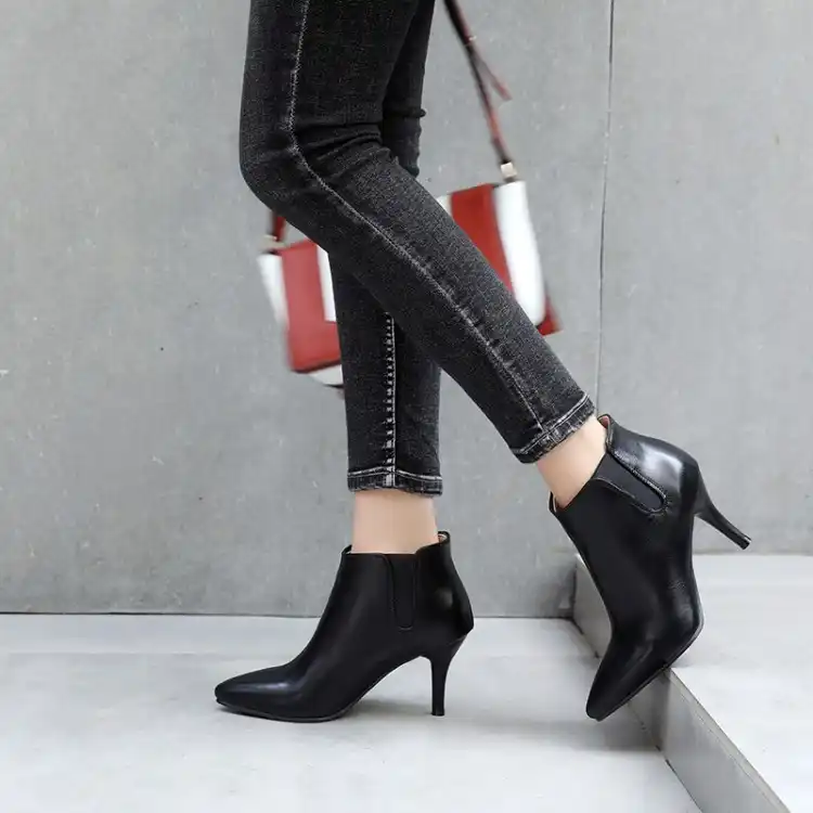 tight ankle chelsea boots