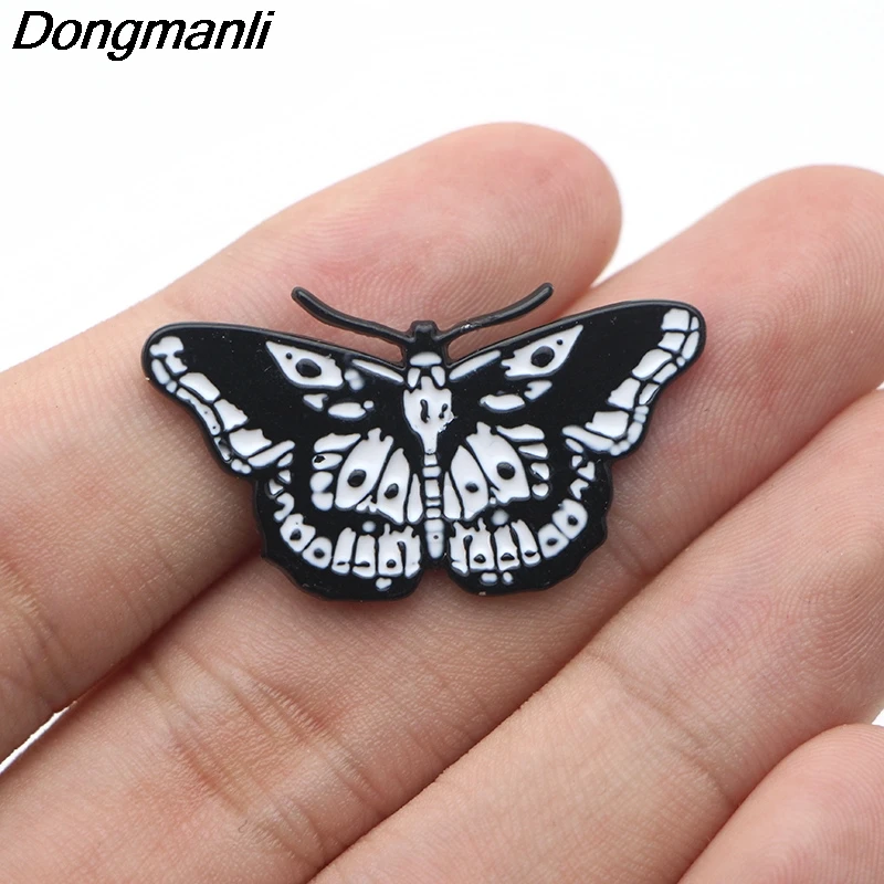 

L3188 Harry Style Butterfly Enamel Pin Brooches Cartoon Creative Metal Brooch Pins Denim Hat Badge Collar Jewelry 1pcs