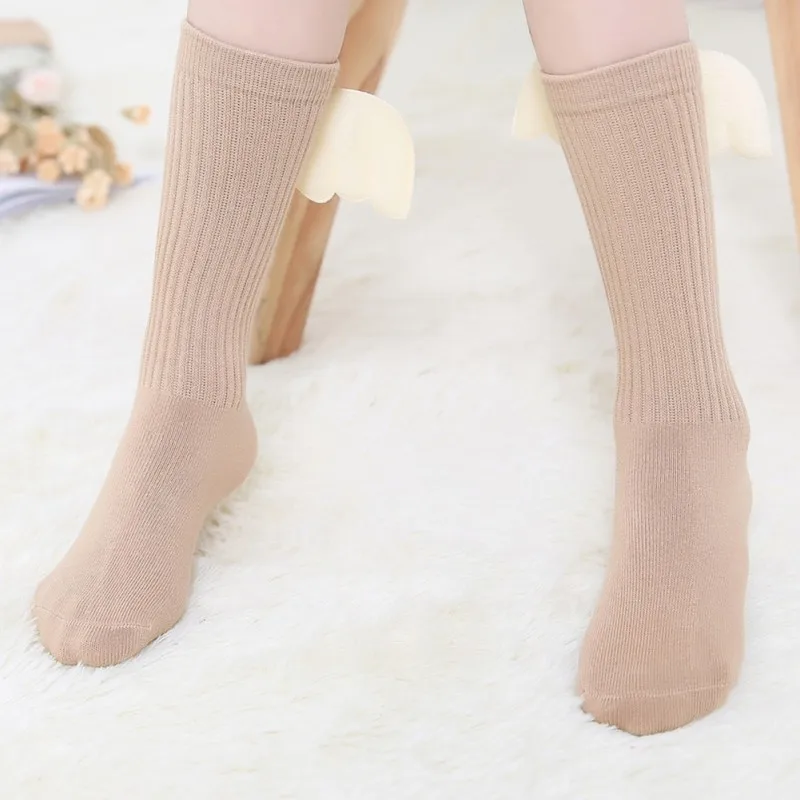 Для девочек детские носки с крыльями ангела ребенка до колена носки Карамельный цвет носок для Девочка вертикальный Stripedr шланг для От 2 до 10