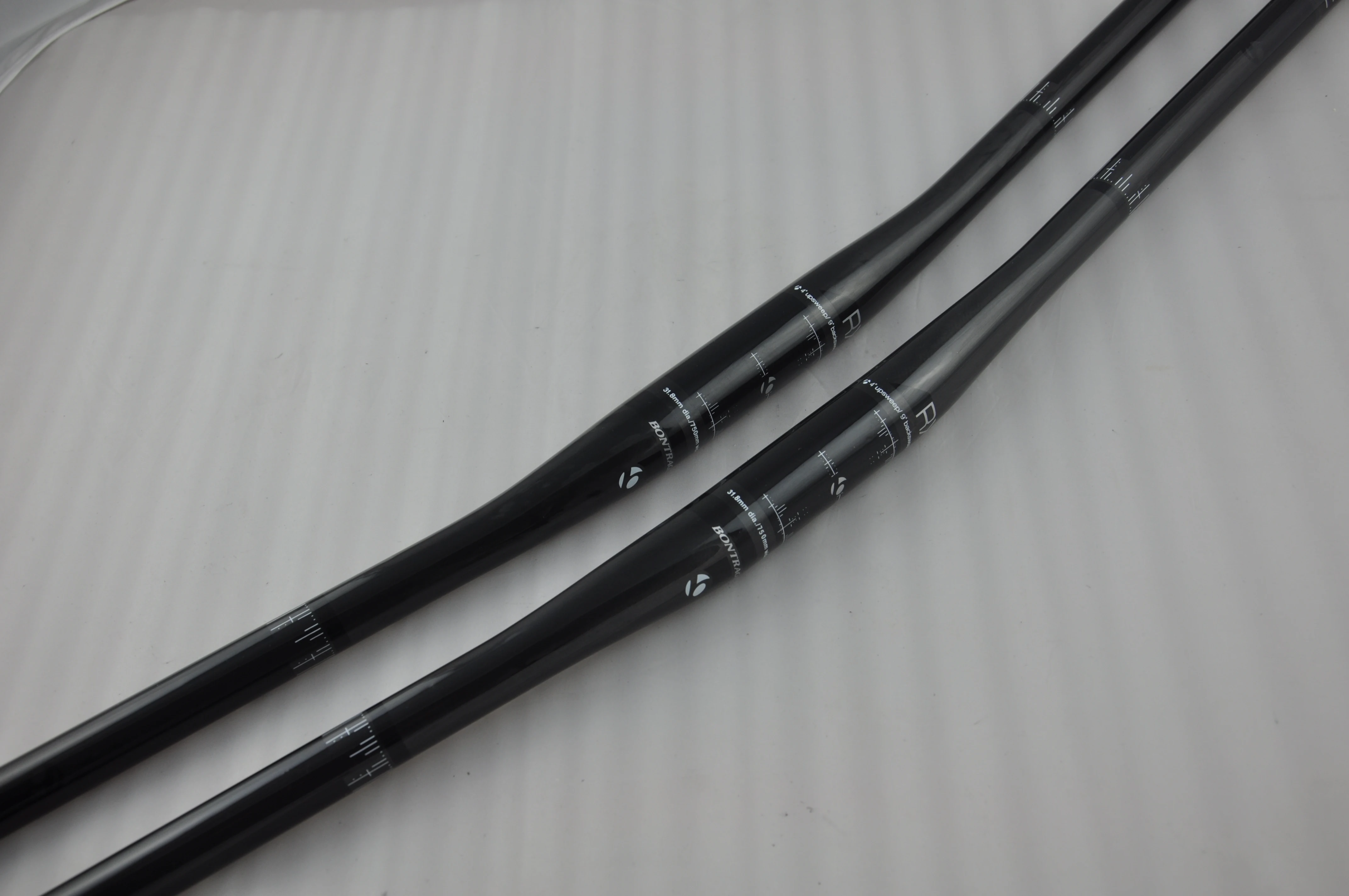 

RXL XXX Full Carbon Fiber MTB/Mountain Bicycle Bend Riser Handlebar Bike Parts UD Gloss/Matte 9 Degree backsweep31.8*690/720mm