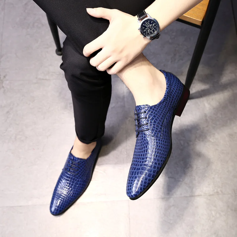 Модные мужские модные туфли с острым носком на шнуровке; кожаные яркие деловые повседневные модельные туфли; свадебные туфли; большие размеры 38-48