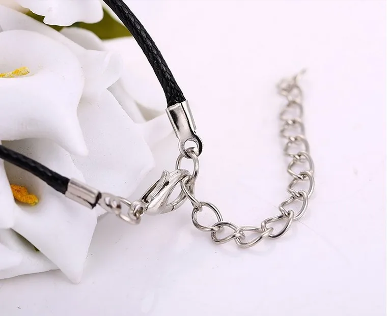 HSIC Naruto Anime Akatsuki Red Cloud Necklace Floating Locket