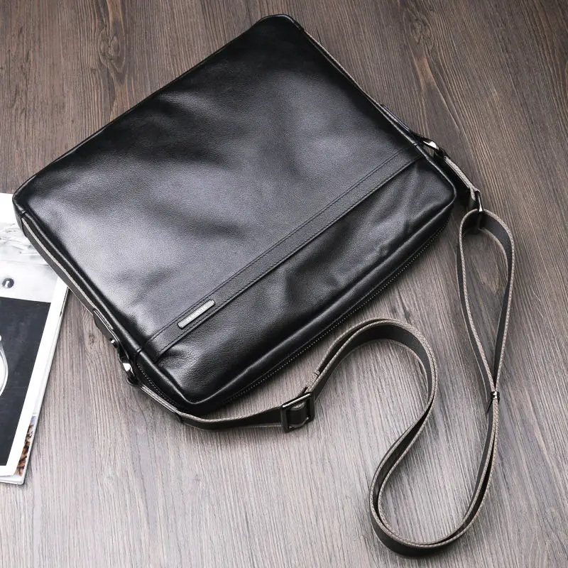 

XuanWei Good Quality Simple Design Black Men Satchels Genuine Cow Leather Business Messenger Bags with free keyrings (XW-7005)