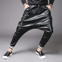 Авангард мужские мото PU искусственная кожа шаровары с заниженным шаговым швом брюки джинсы повседневные уличные танцы DJ рок Слаксы Брюки M-2XL